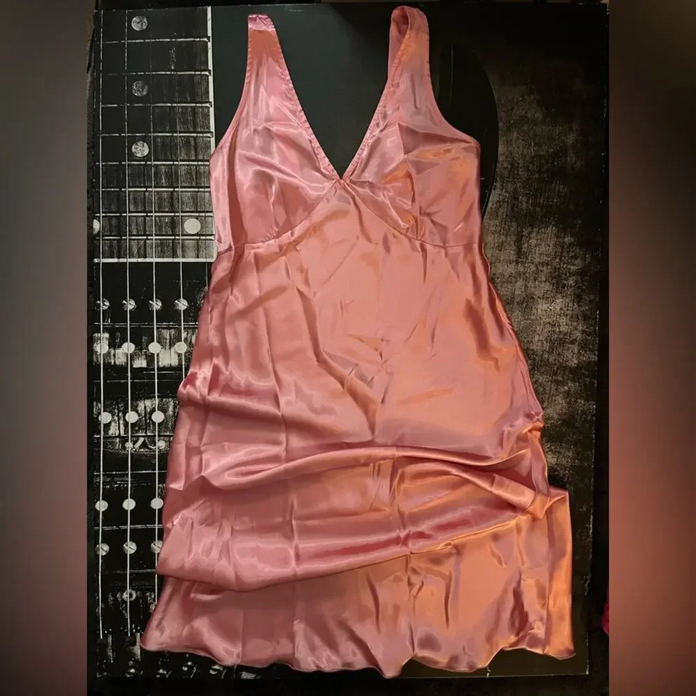 bebe nwt satin